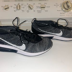 Nike Air Max Flyknit Racer